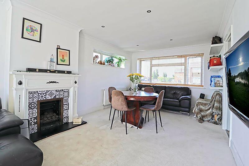 Living / Dining Room