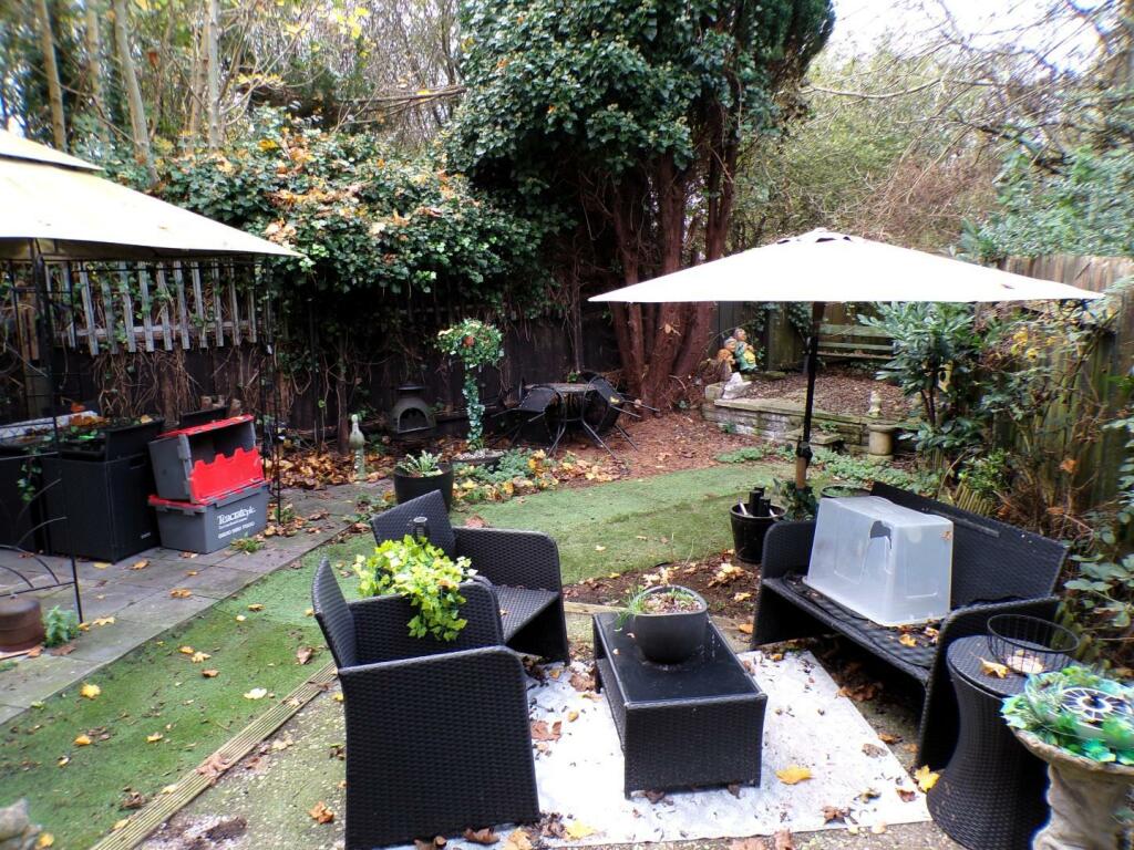 MonsallRd133gdn1.JPG