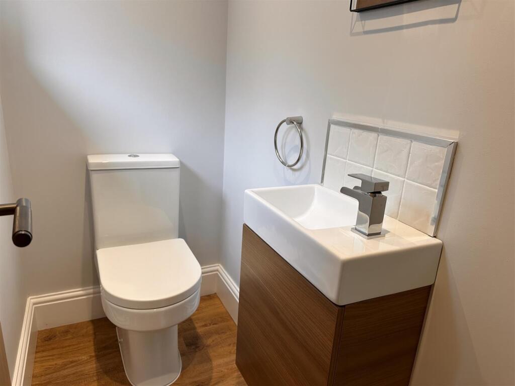 WC Off