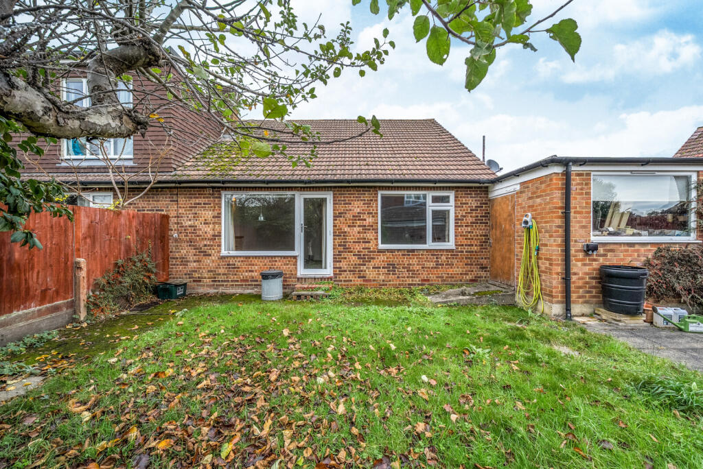 1383324-5-691f203...