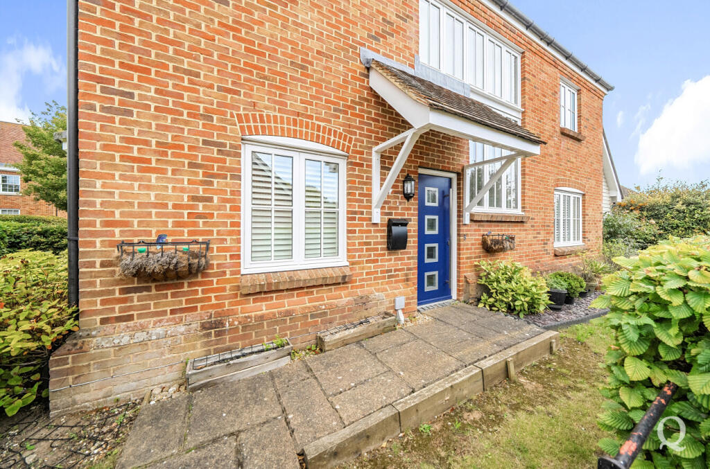 04d12c5a-e033-434...