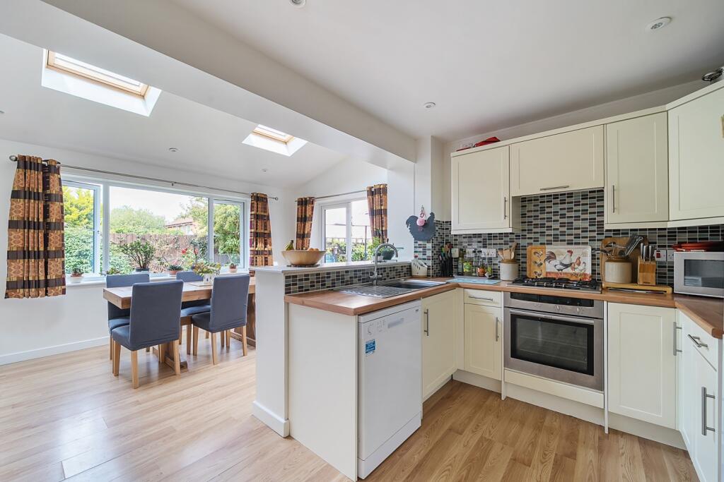 1330520-21-688a404113066