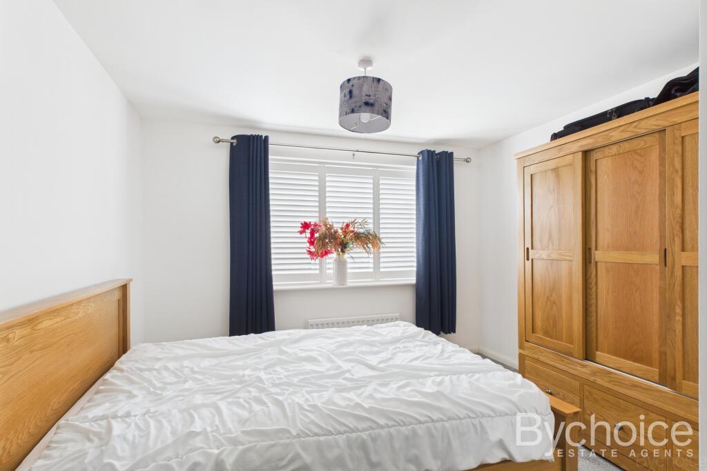 CAM05449G0-PR0025-STILL002