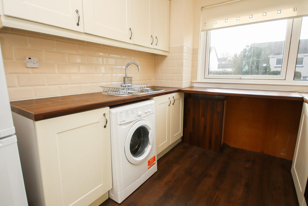 108 Spottiswood -...