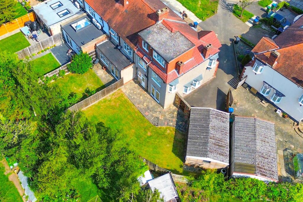 dji_fly_20250613_095742_837_1749805071727_photo_op