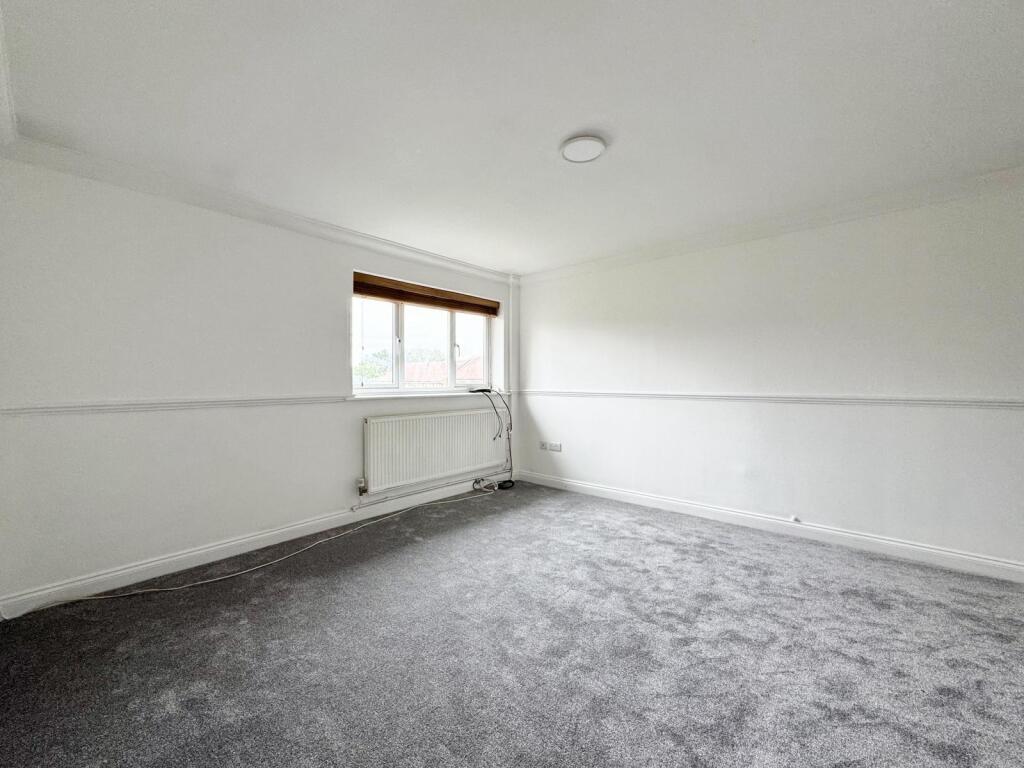 Coltsfoot Green, Luton