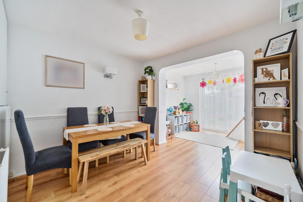 1336796-16-689cd3...