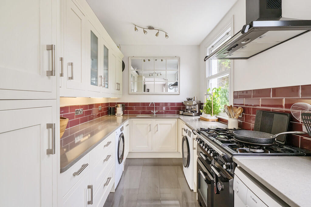 1326622-9-6880c95...