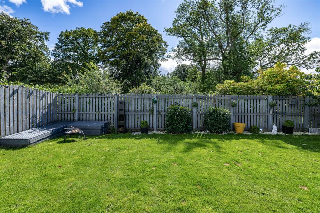 43 Knoll Park Galashiels 57.JPG