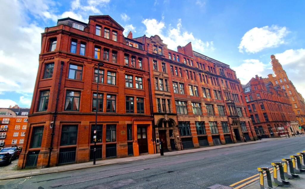 15 55/57 Whitworth Street, Manchester