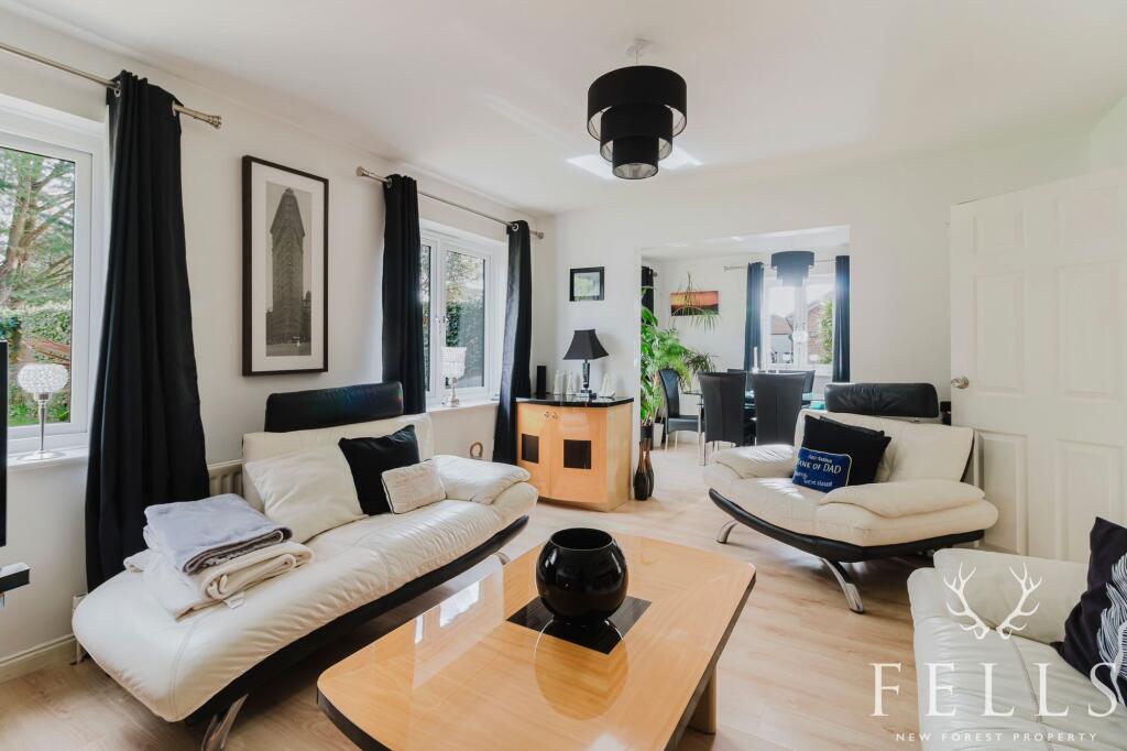 Living &amp; dining room