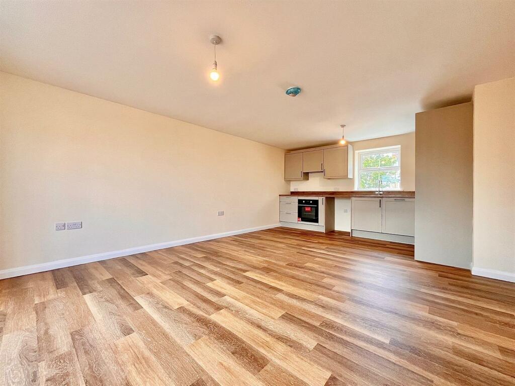 Open Plan Kitchen/Dining/Living Room