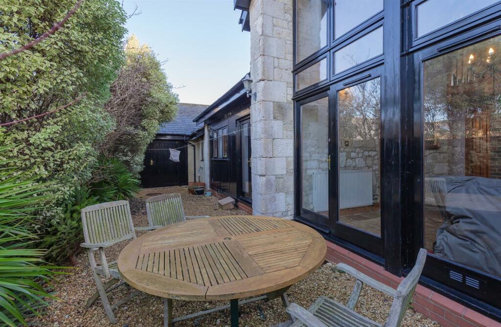 Rear Courtyard
