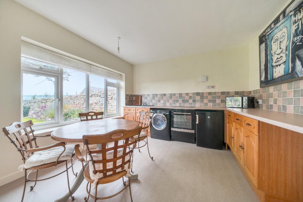 Cottage kitchen