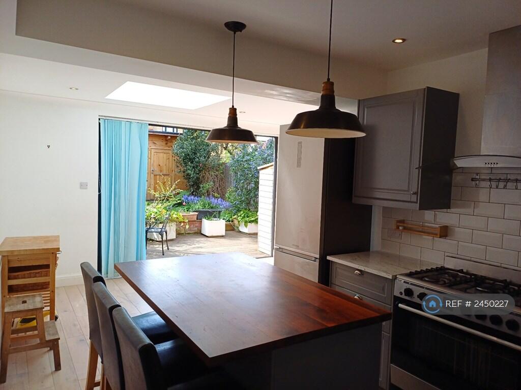 Living Room,  Bi-Folding Doors To Garden