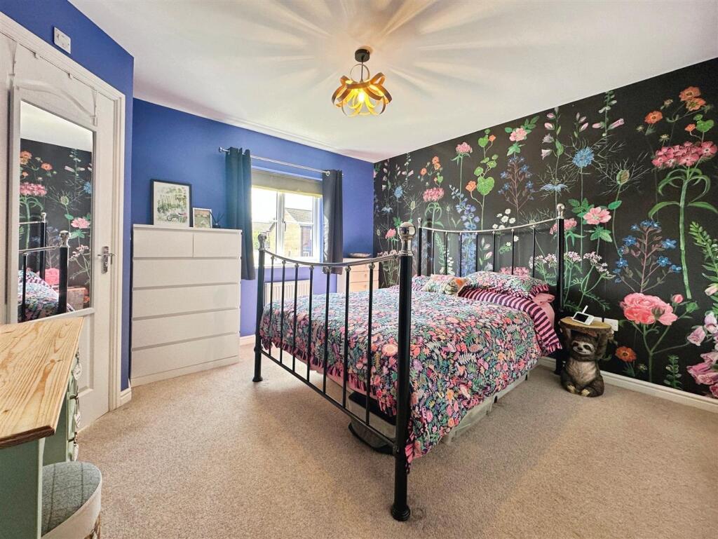 babffb56--4F14-A7E0-CF46DB0AF8AD-70527-0000339D0B6