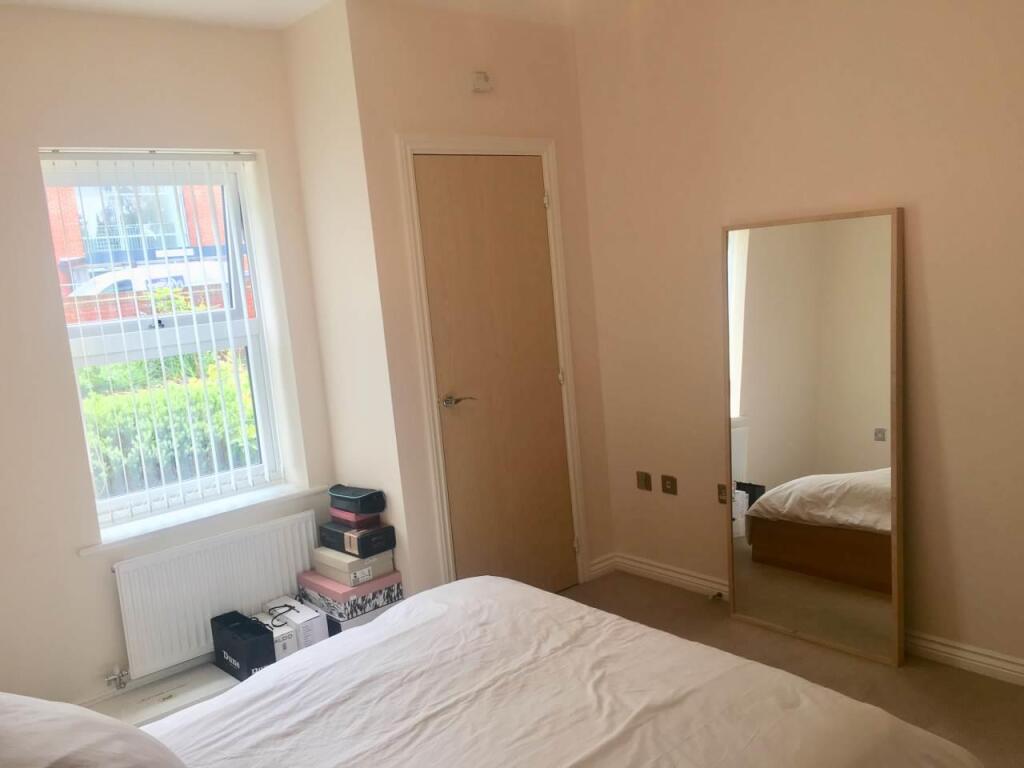 Bedroom.JPG
