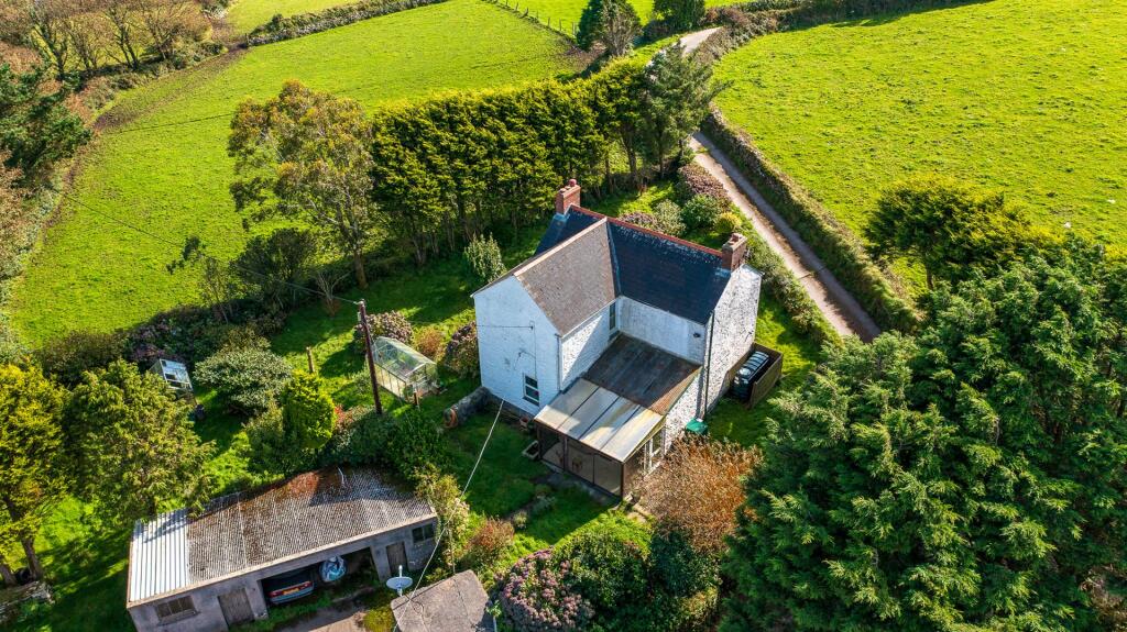1023_01 - North Carne Farm, TR16 6NW (small) (22).