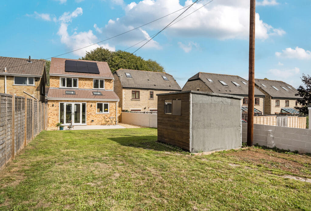 1348363-6-68bb011...