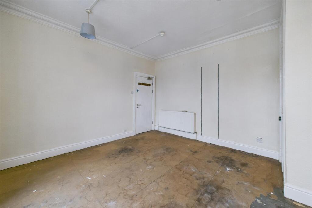 10, Cranbrook Road Bristol, BS6 7BN | Hollis Morga