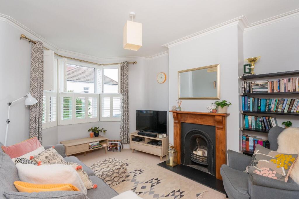 0S6RBN - Living Room D.jpg