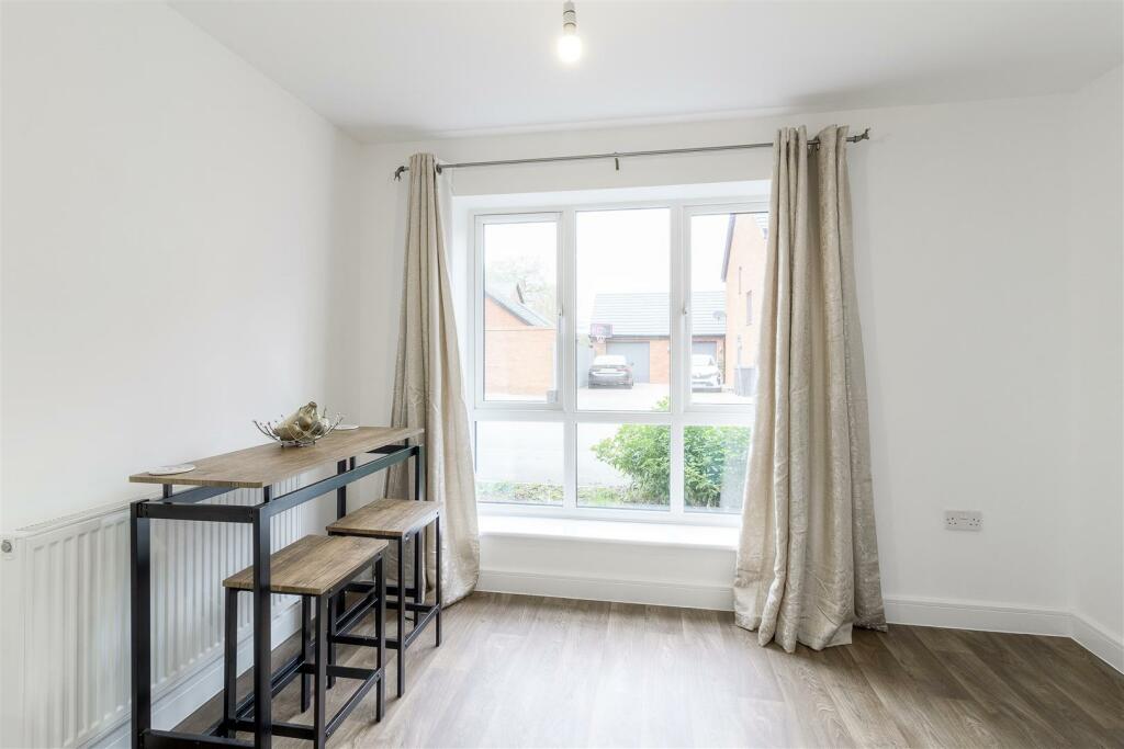 38 Sparrowdale Close, Grendon