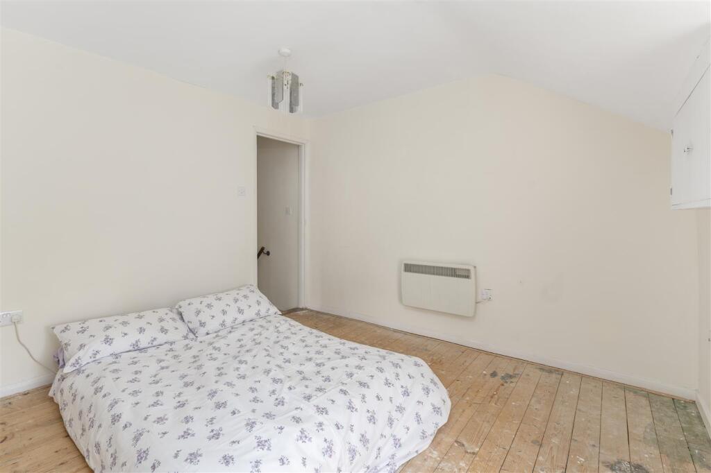 11 Worton Road, Middle Barton-23.jpg