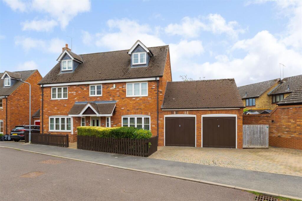 95690_8-Slade-Leas-Middleton-Cheney   (1).jpg