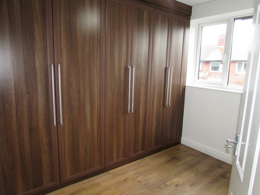LordLane40bed2.JPG