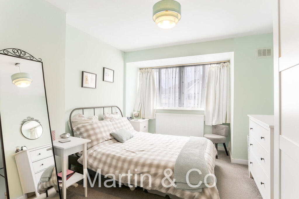 1472197949 - 1 Oa...