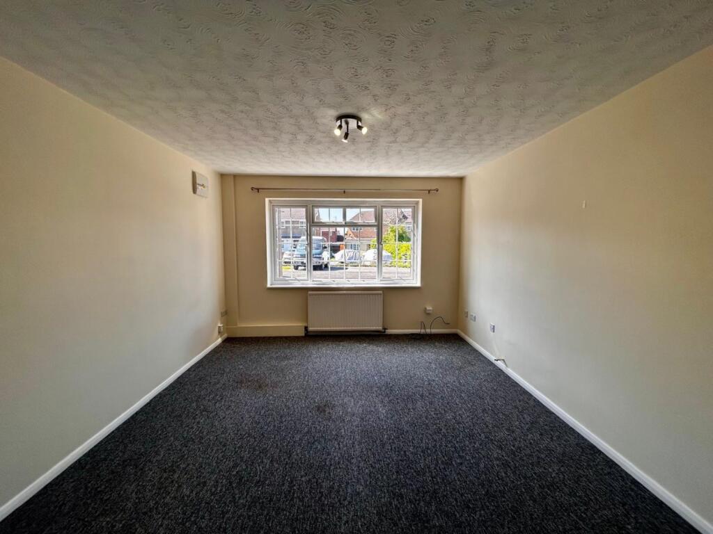 WhatsApp Image 2025-04-30 at 16.20.59