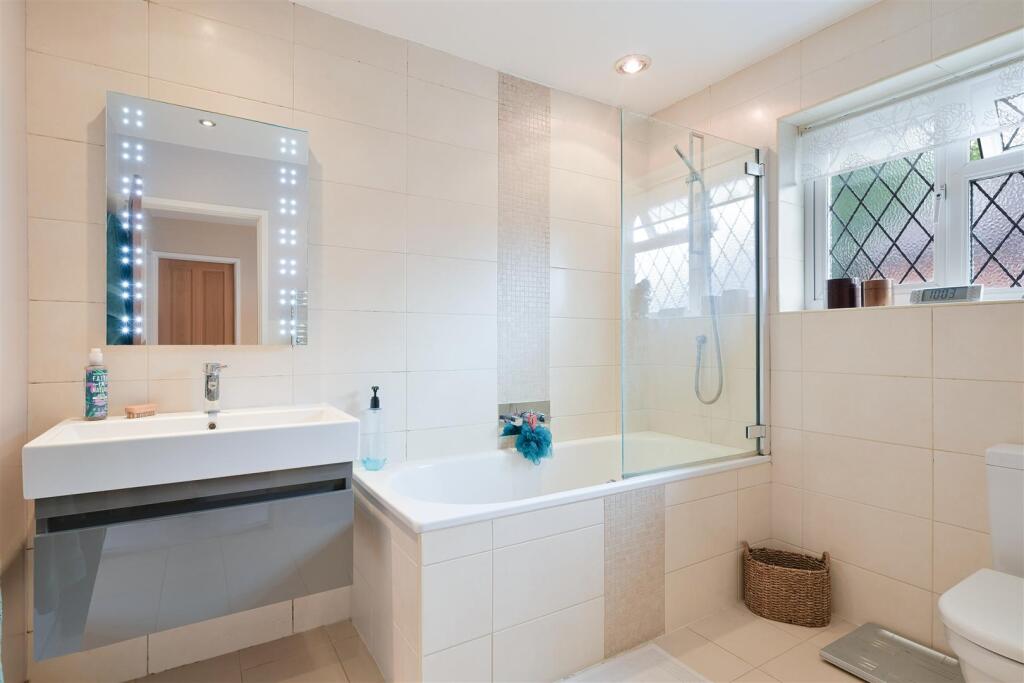 GROVE LODGE- (16).jpg