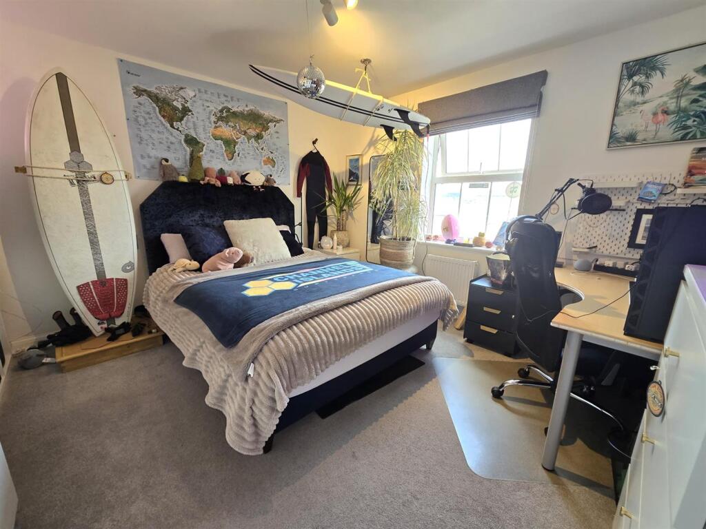 Bedroom 3.jpg