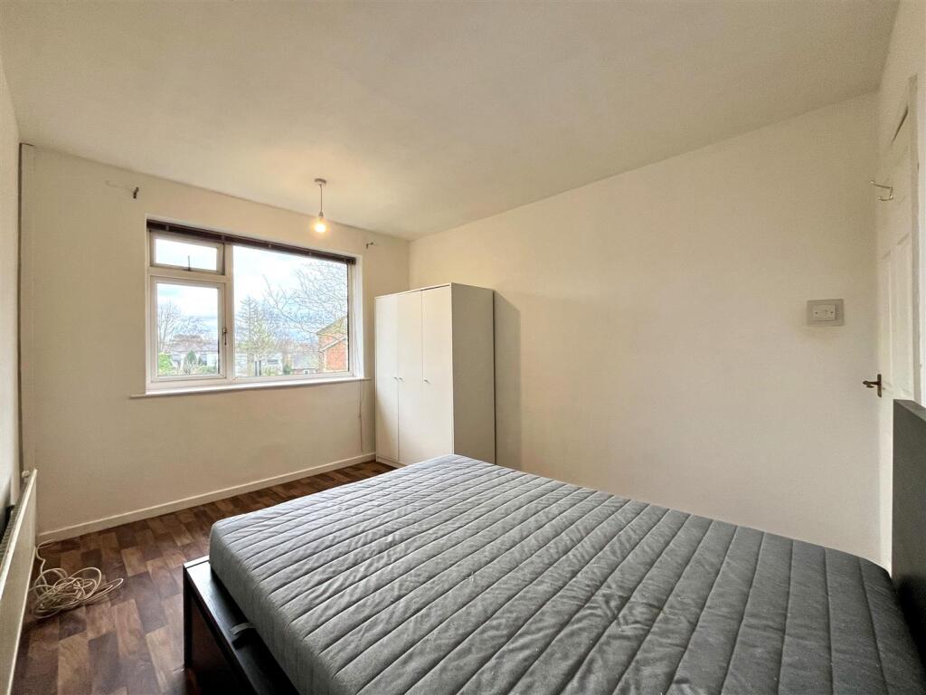 Bedroom 1 Aspect 2