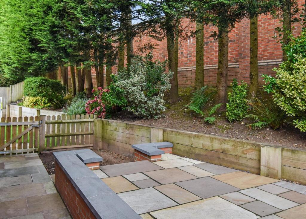 Side Garden