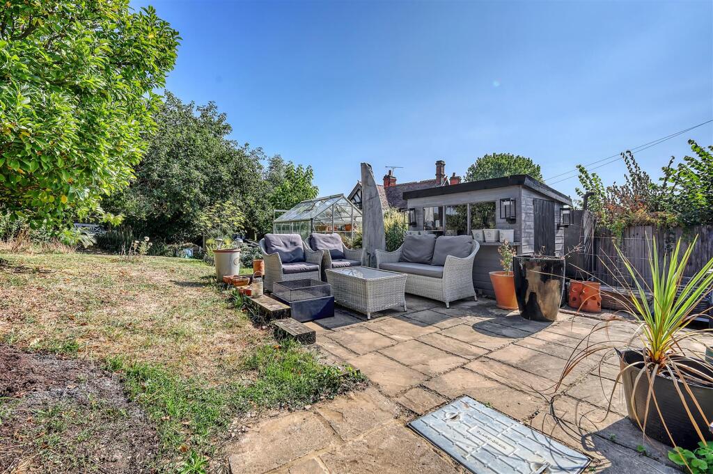 img_9922_19 copy.jpg