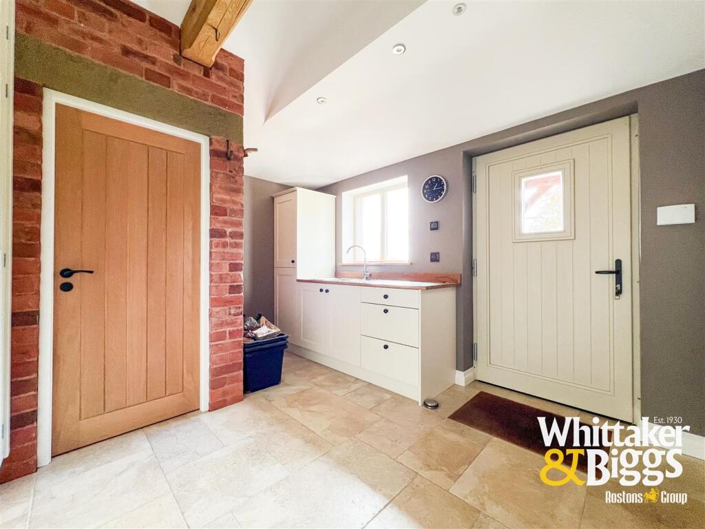 Entrance / Boot Room