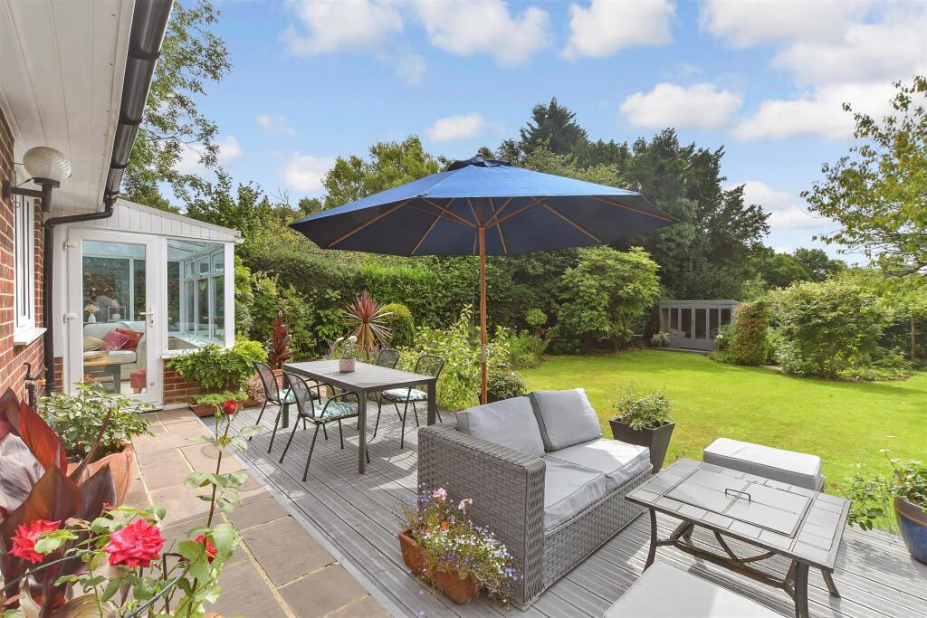 Patio / Decking