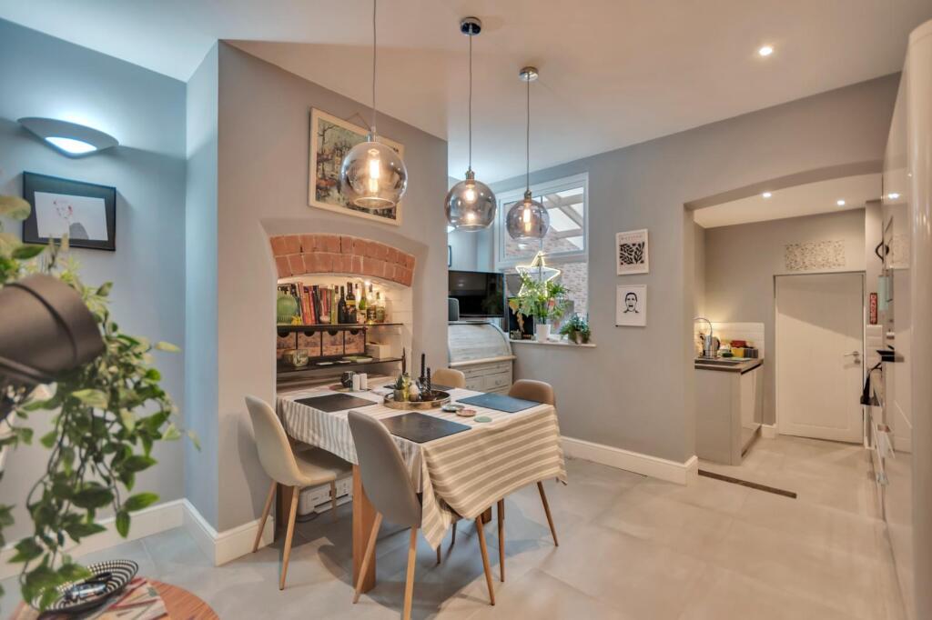 Dining Room 2