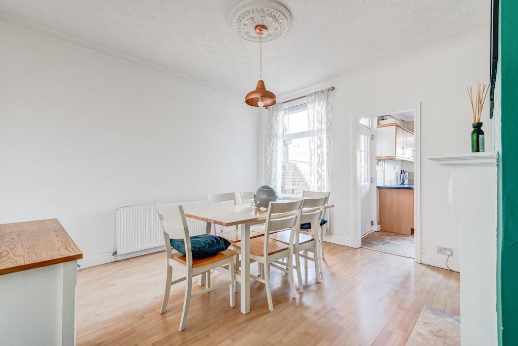 536DoncasterRoad(Interior)(6of20).jpg