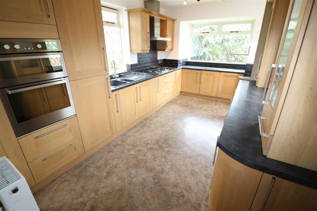 Kitchen .JPG