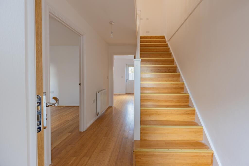 Ewemove Taunton Saffin Drive (18)