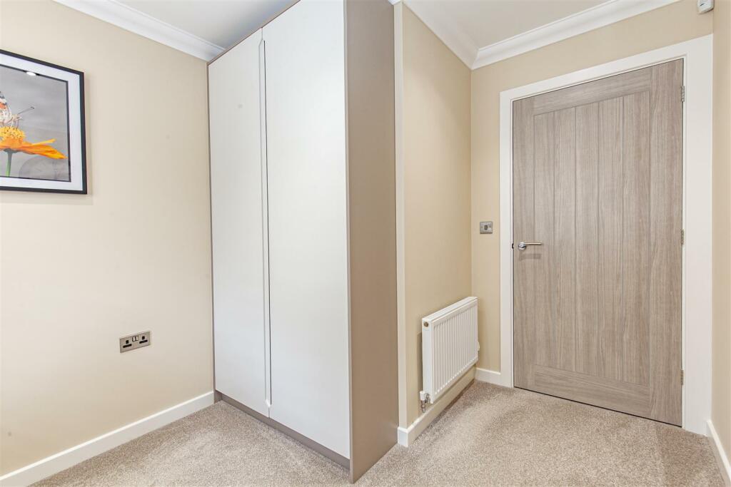 Side Bedroom Four