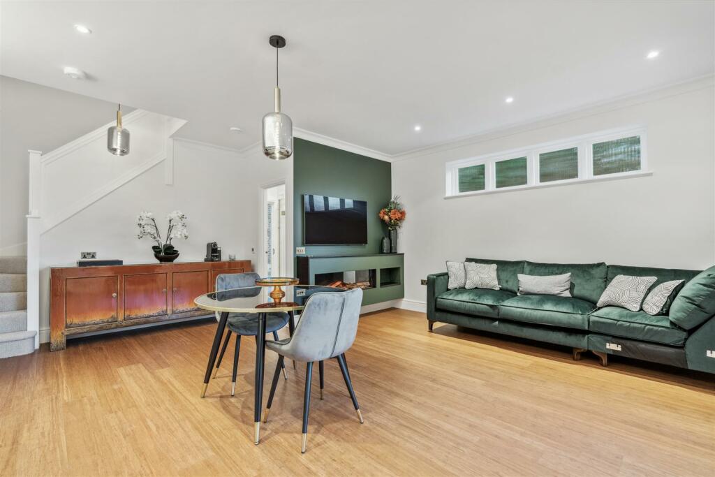 annexe living/dining