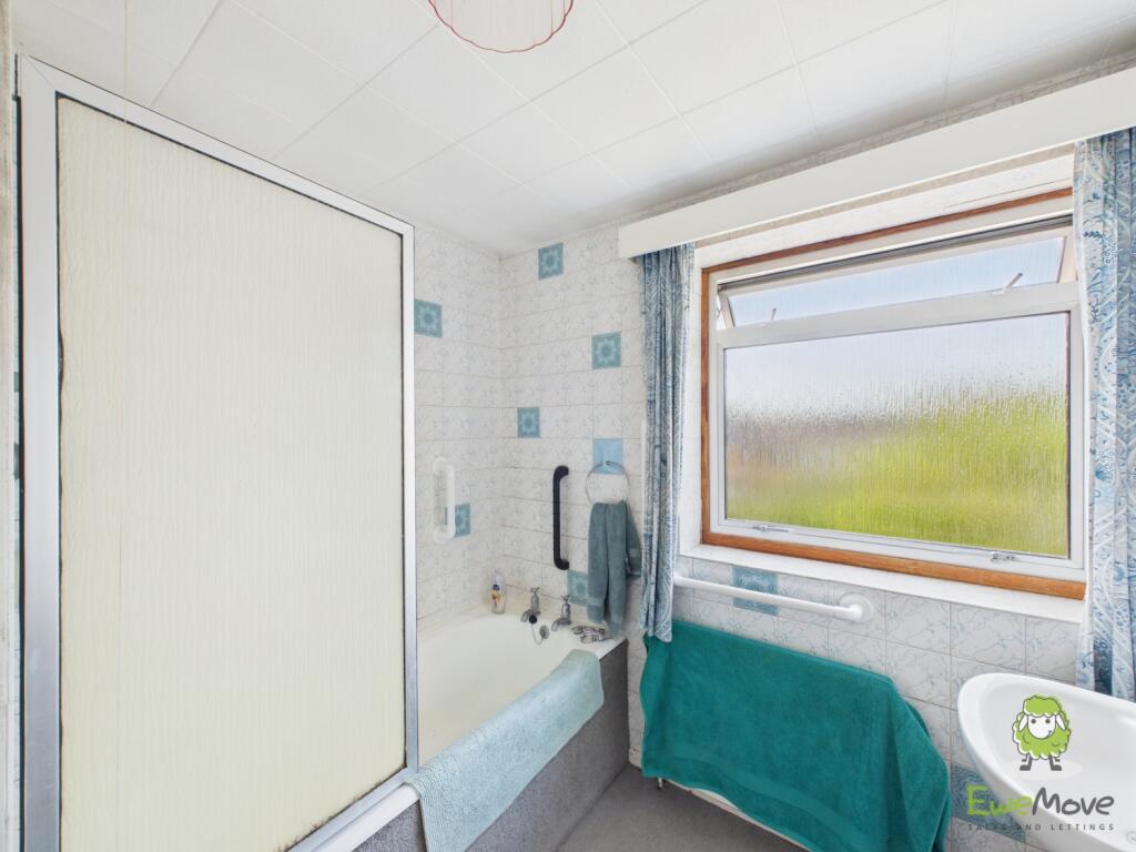 CAM02463G0-PR0078-STILL010