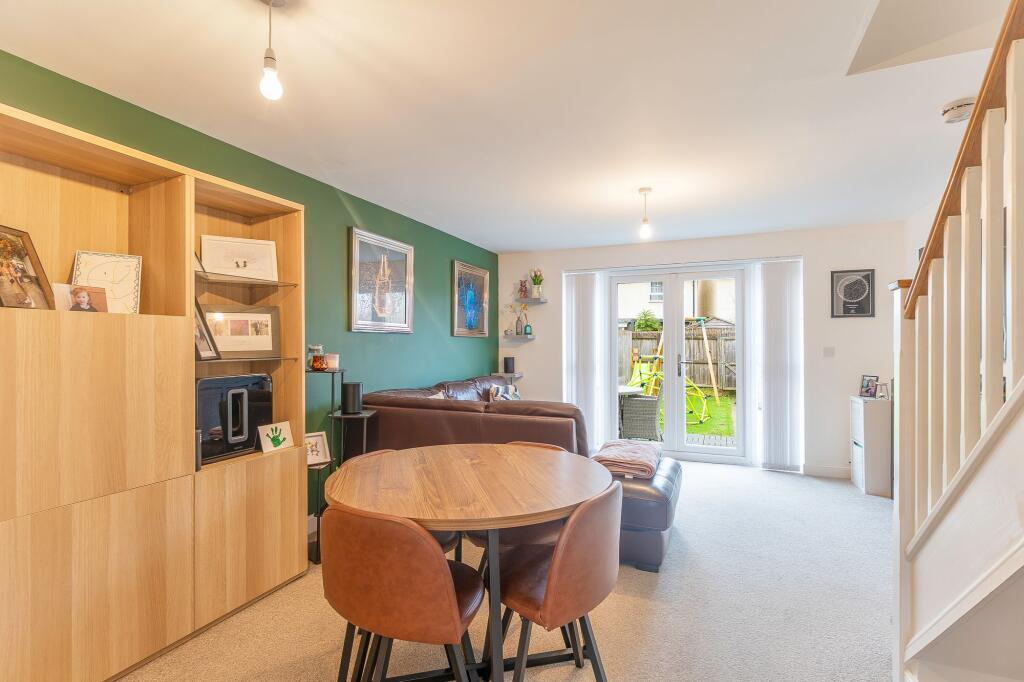 Living Room/Dinning Room