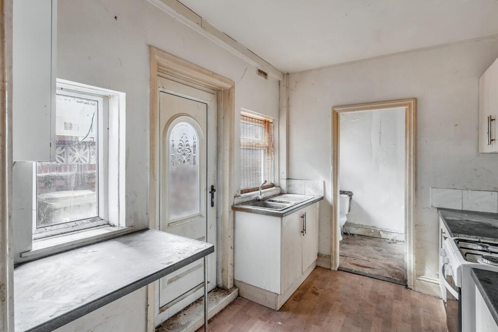 34 Station Avenue South, South Fencehouses, Houghton Le Spring, Tyne and Wear, DH4 6HN