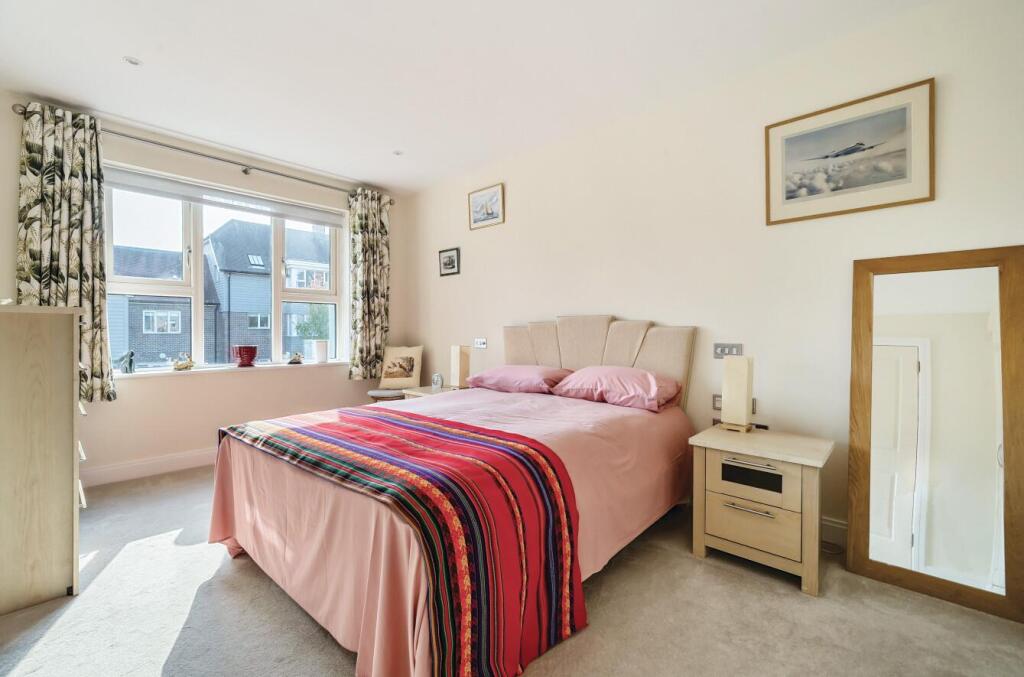 66f13e8b85d65-l-1190170 (6).jpg