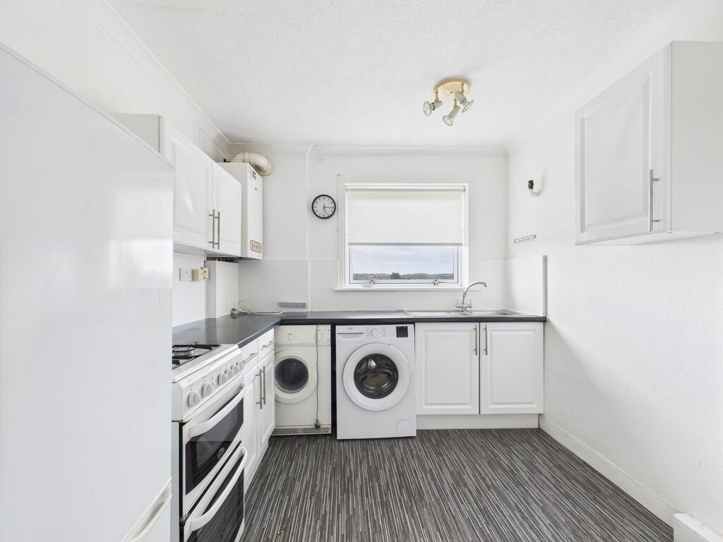 CAM05526G0-PR0015...