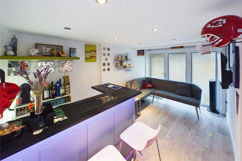 Entertaining Room